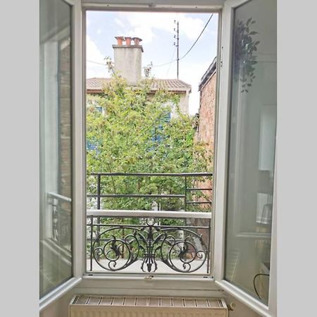#4 Joli Appartement A 2 Pas Du Metro Et Paris 20 Баньоле Экстерьер фото